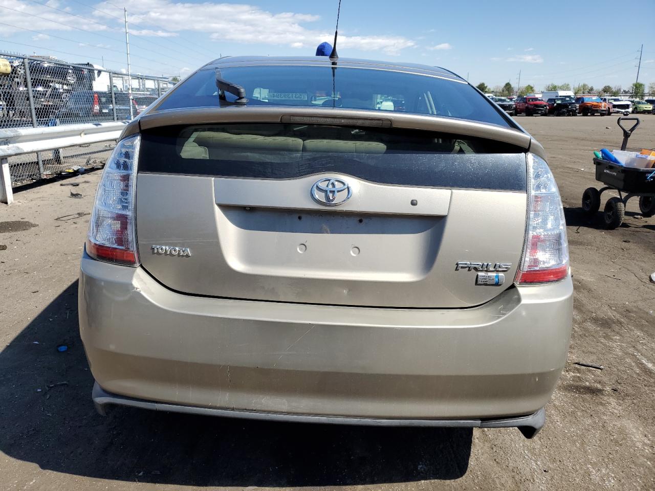 Photo 5 VIN: JTDKB20U877620792 - TOYOTA PRIUS 