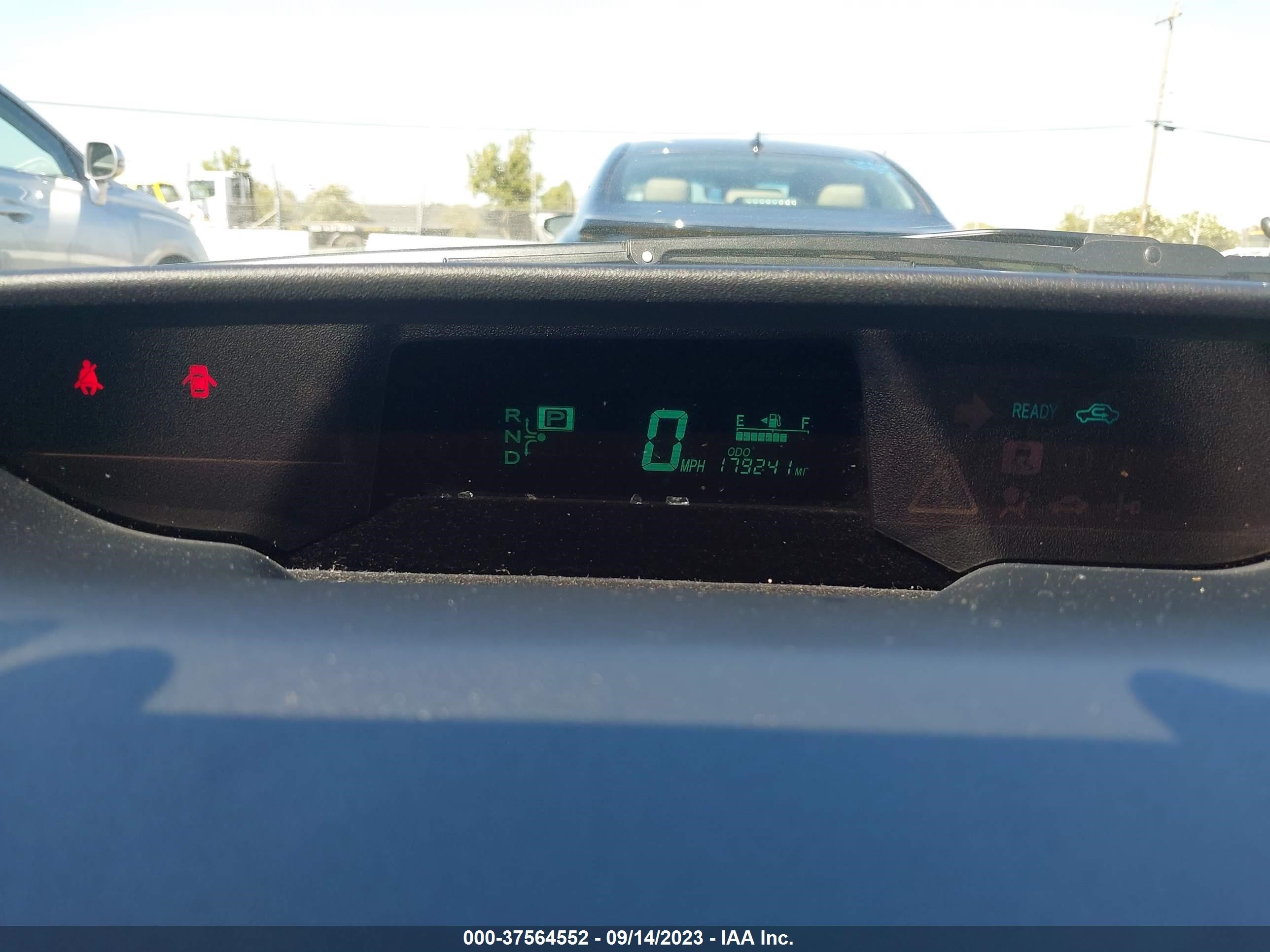 Photo 6 VIN: JTDKB20U883323353 - TOYOTA PRIUS 