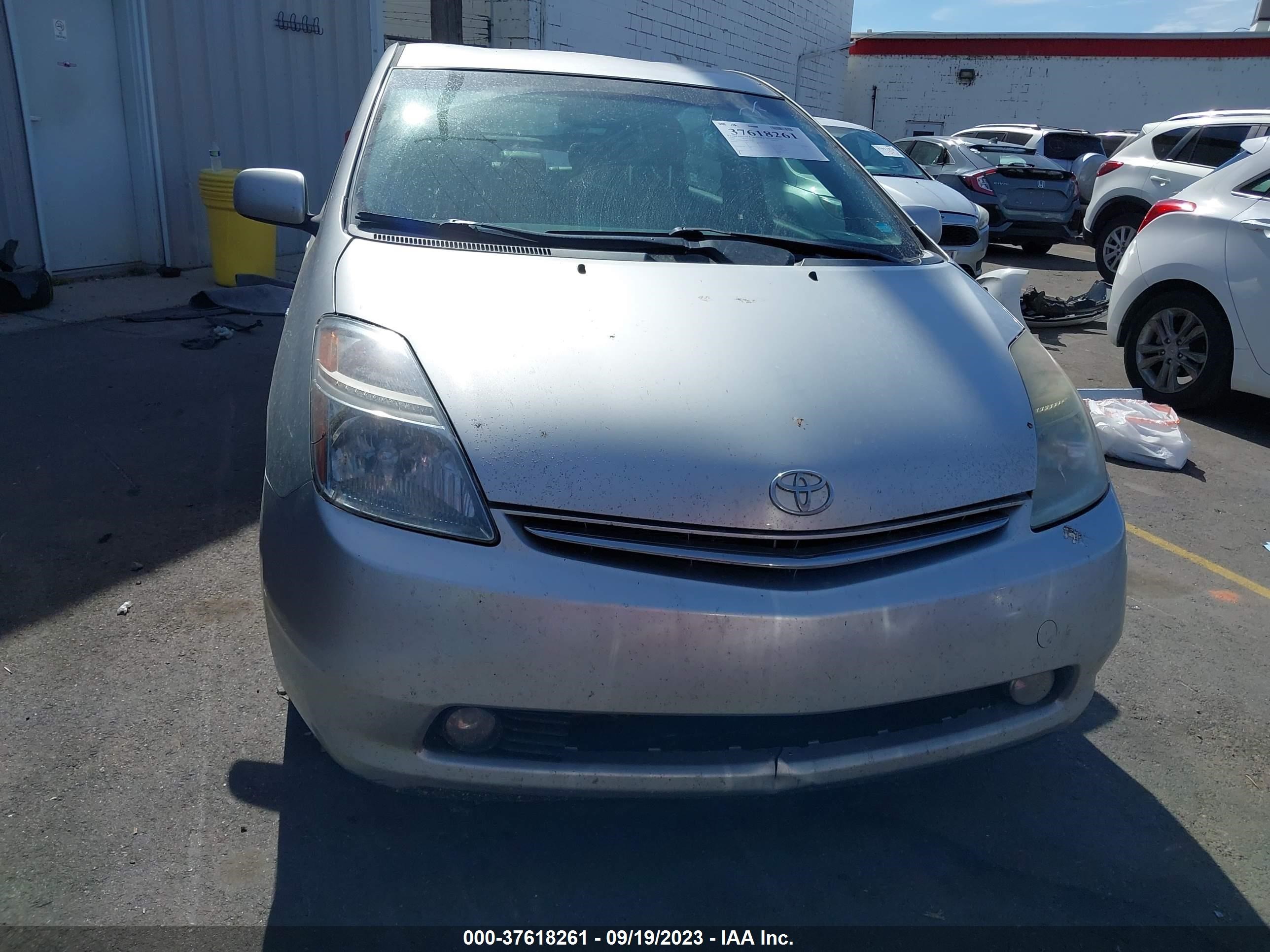 Photo 12 VIN: JTDKB20U883384881 - TOYOTA PRIUS 