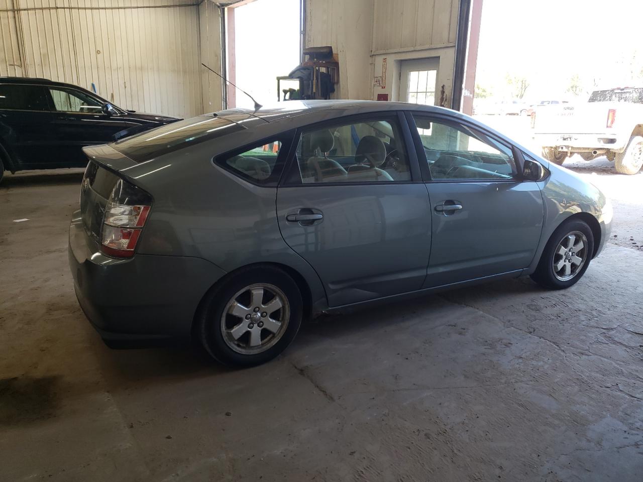 Photo 2 VIN: JTDKB20U940018116 - TOYOTA PRIUS 