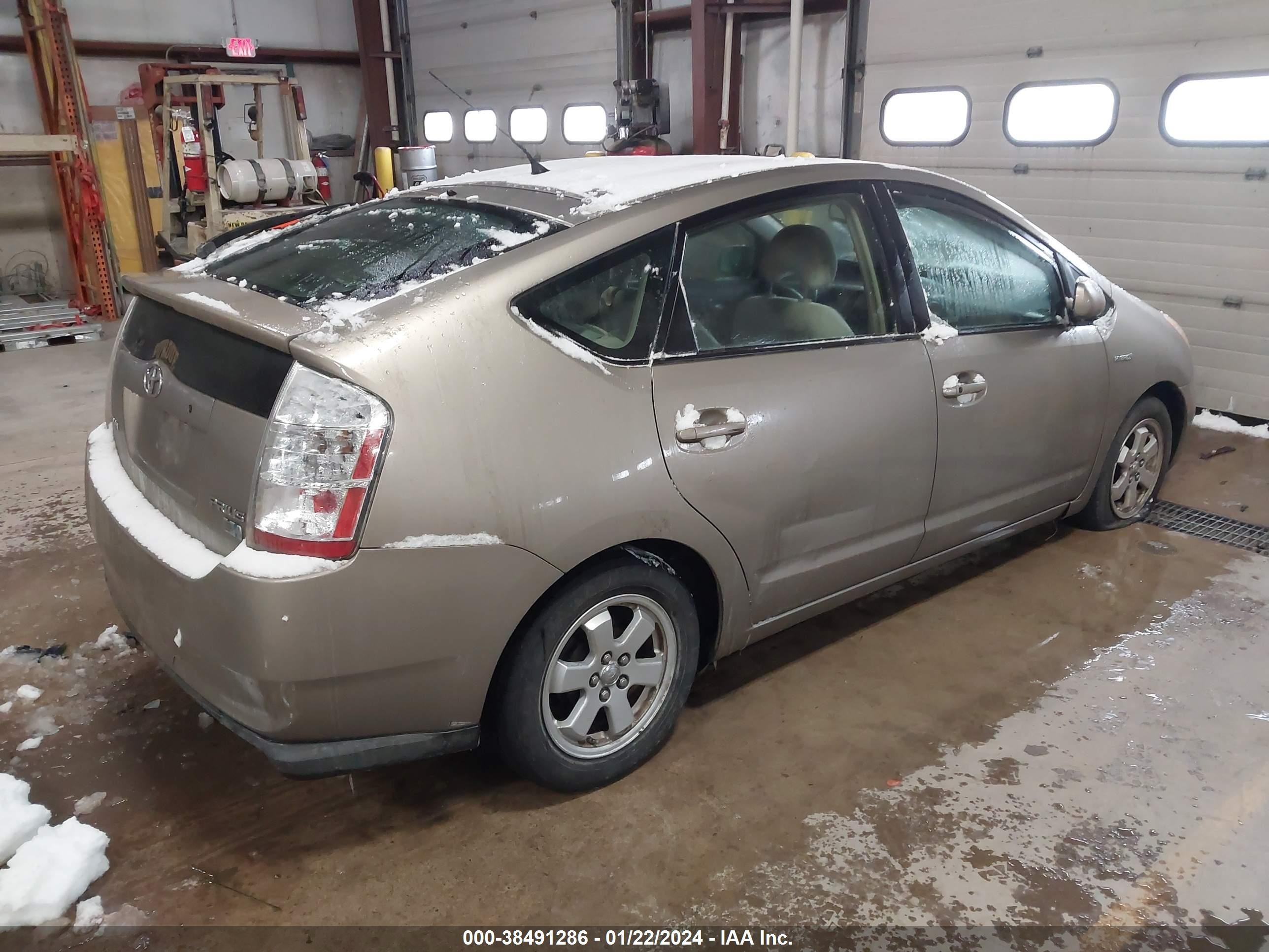 Photo 3 VIN: JTDKB20U967530257 - TOYOTA PRIUS 