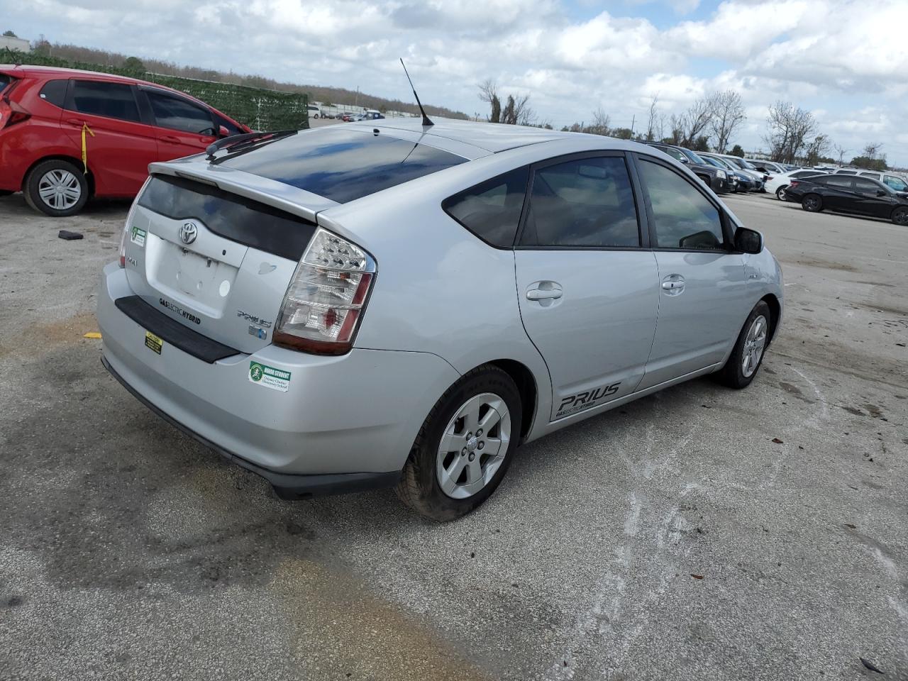 Photo 2 VIN: JTDKB20U977559775 - TOYOTA PRIUS 