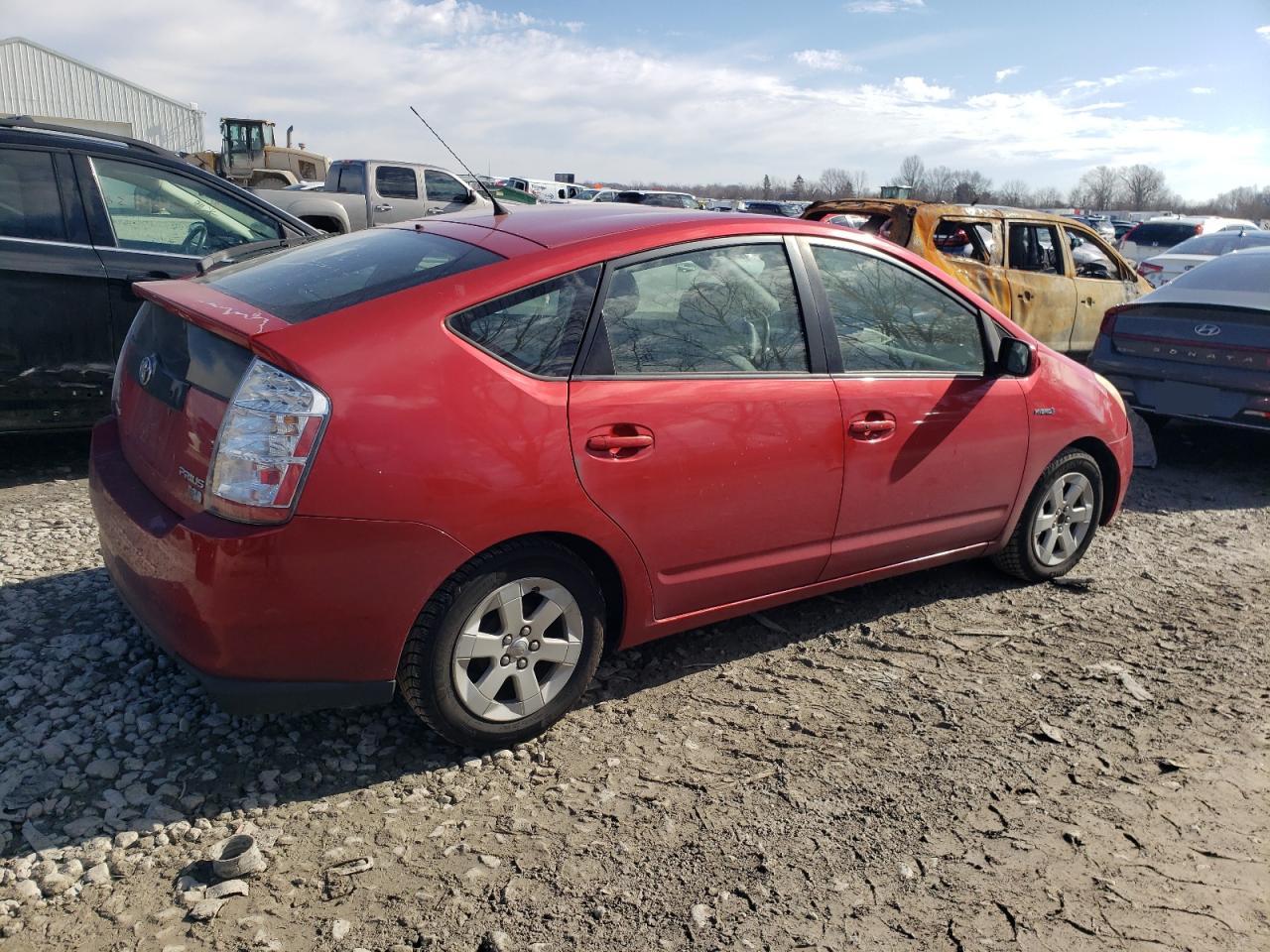 Photo 2 VIN: JTDKB20U977604164 - TOYOTA PRIUS 