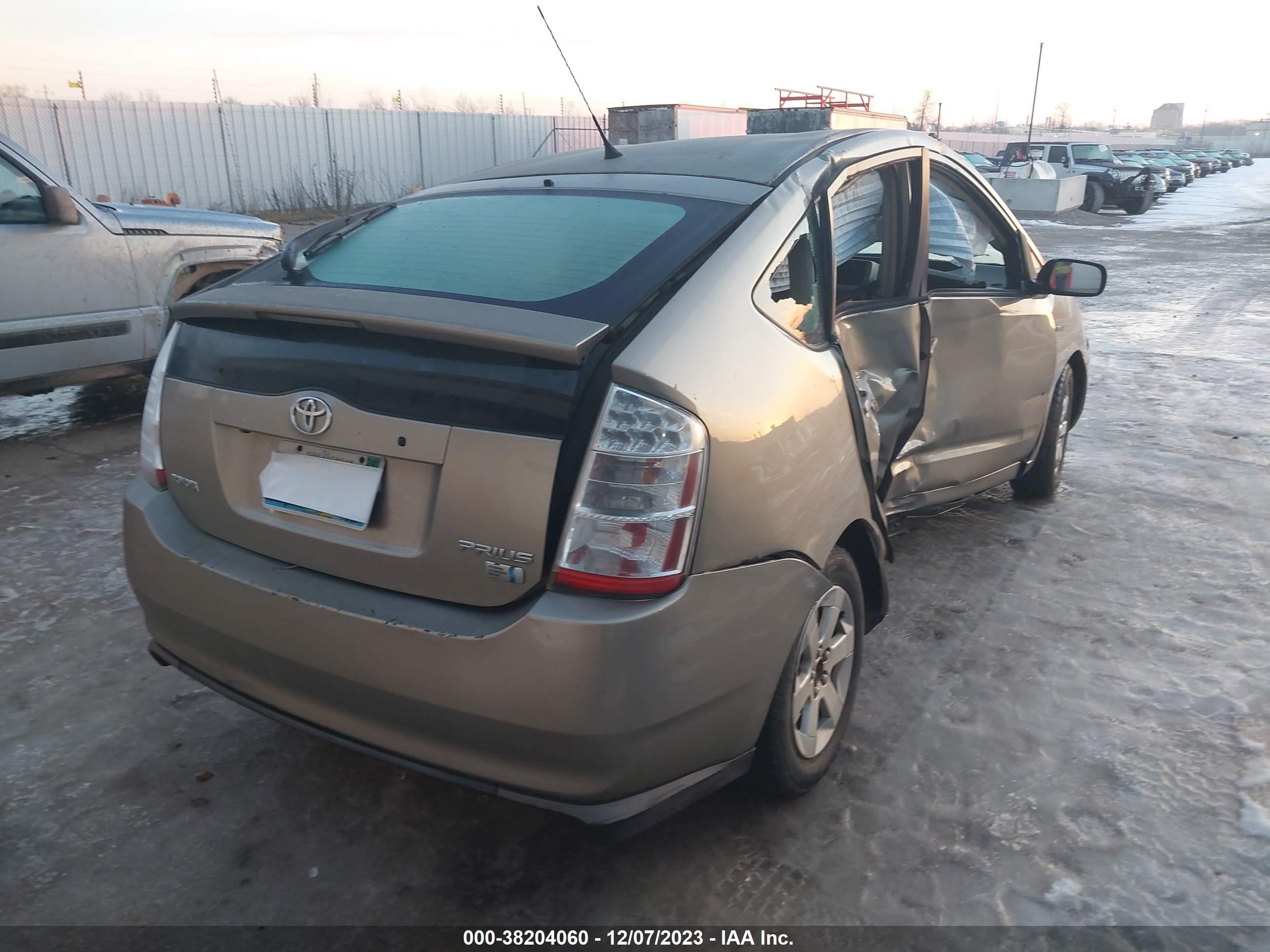 Photo 3 VIN: JTDKB20U977693587 - TOYOTA PRIUS 