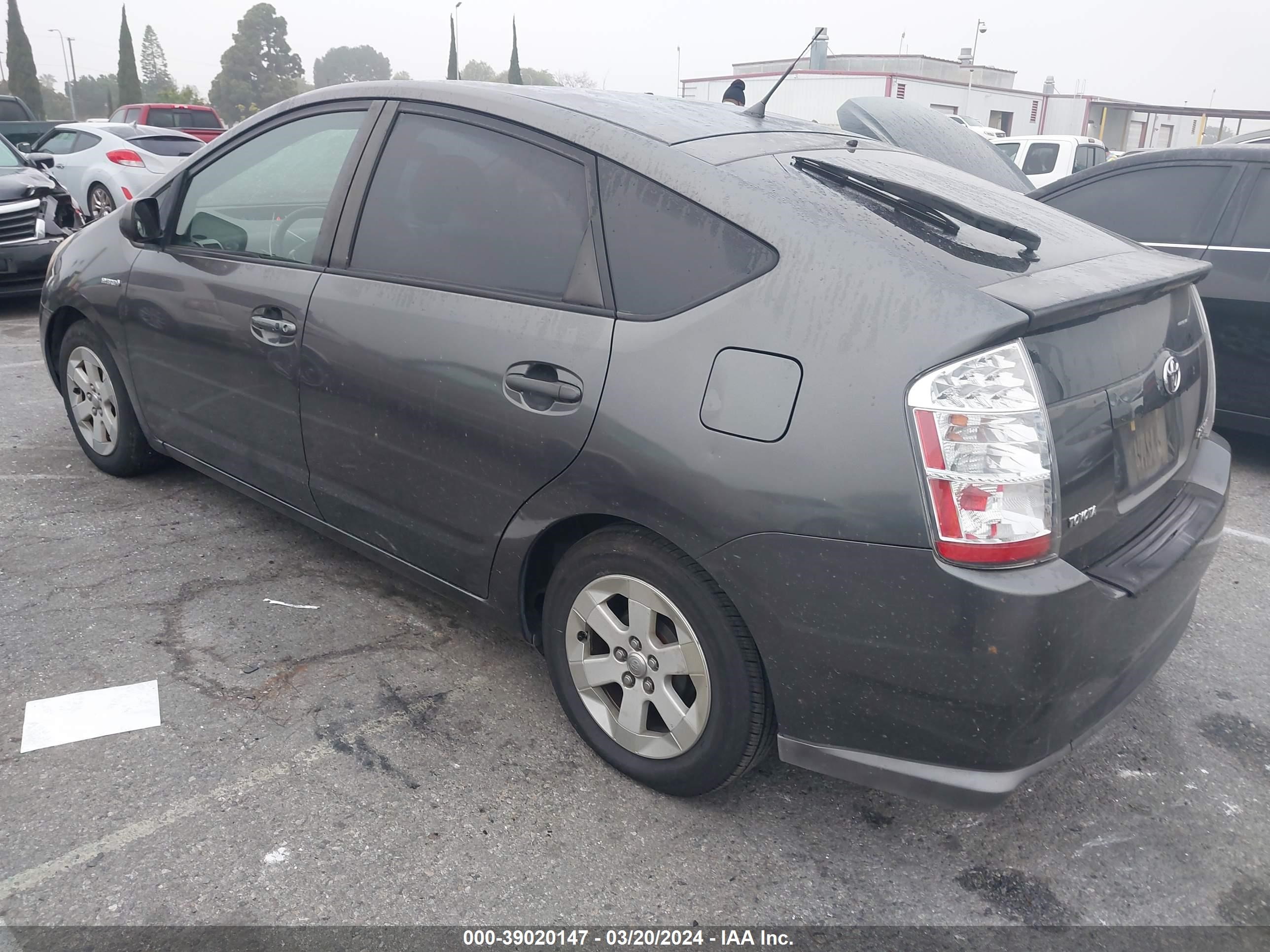 Photo 2 VIN: JTDKB20U983306867 - TOYOTA PRIUS 