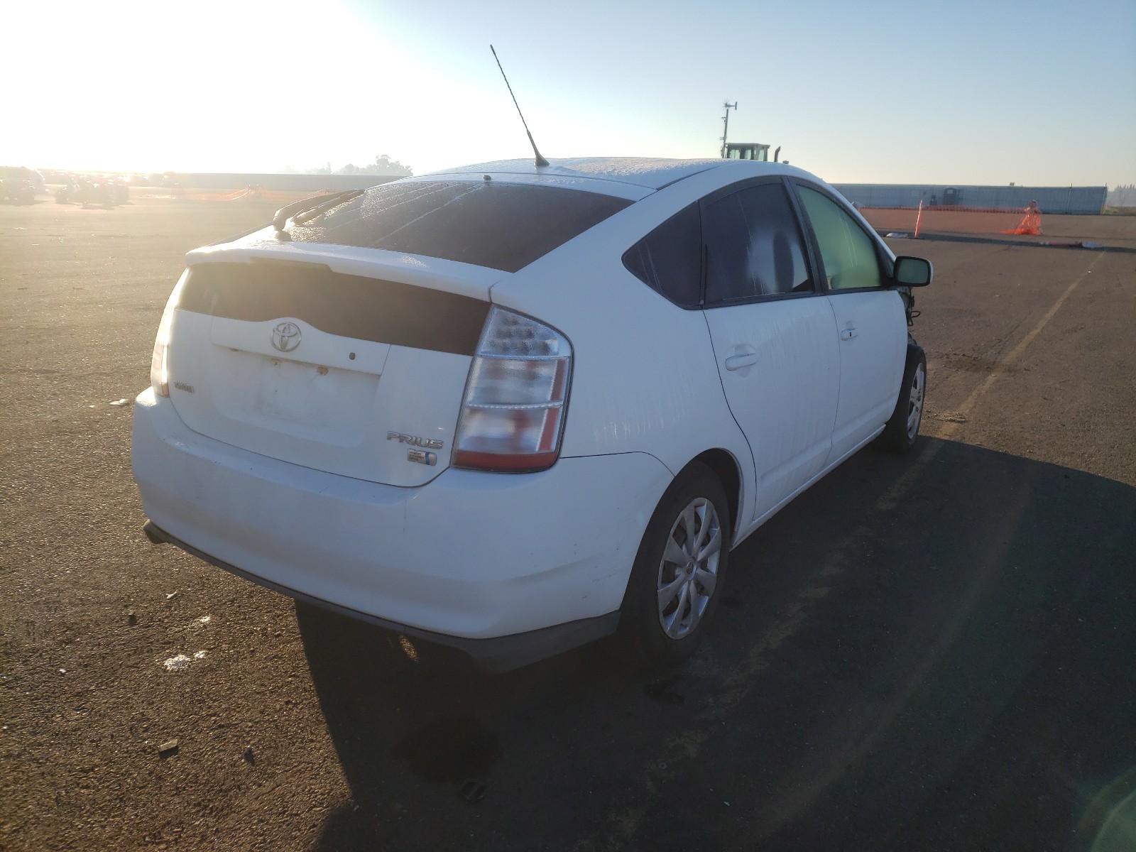 Photo 3 VIN: JTDKB20U983311051 - TOYOTA PRIUS 