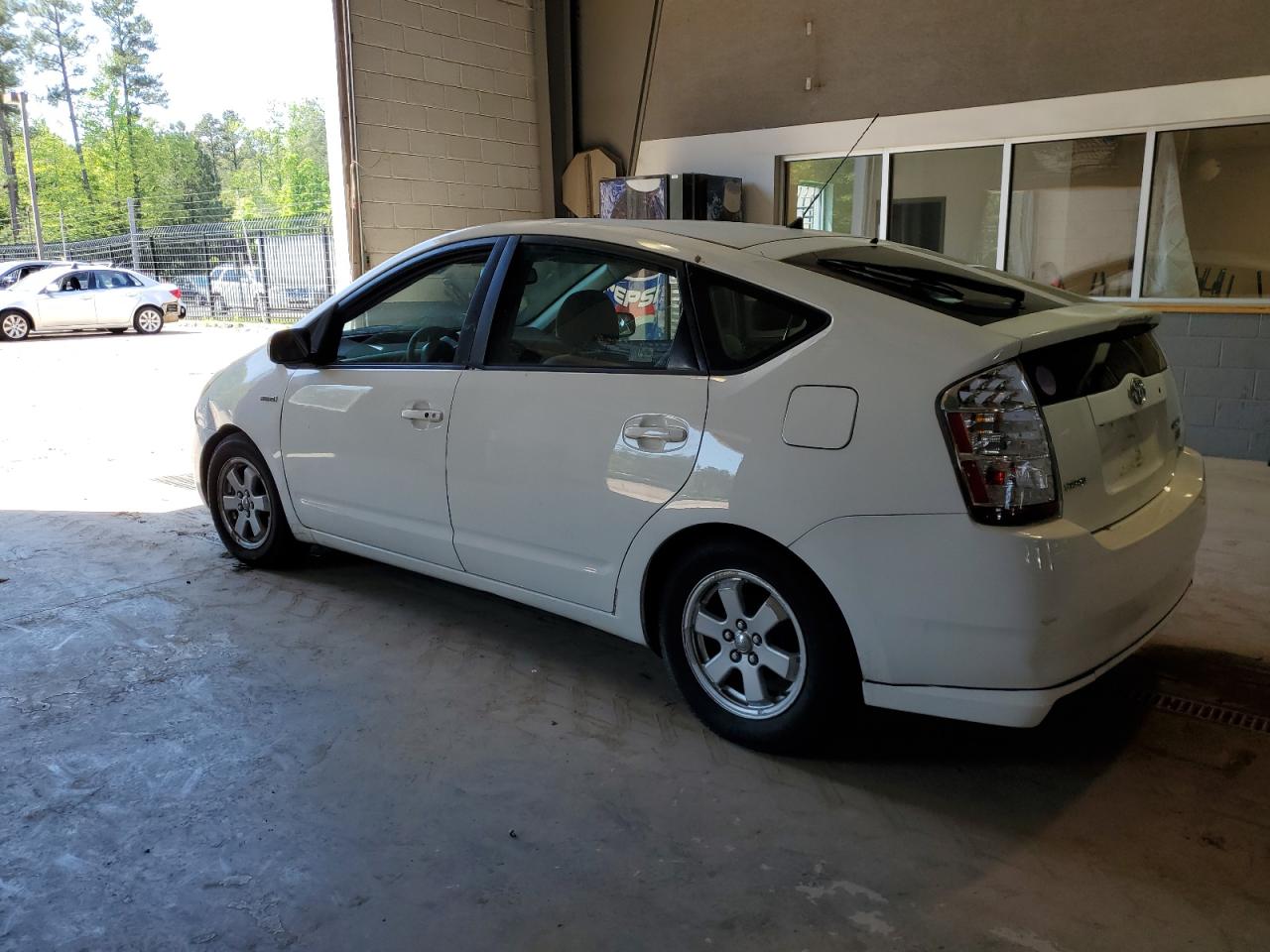 Photo 1 VIN: JTDKB20U983397963 - TOYOTA PRIUS 