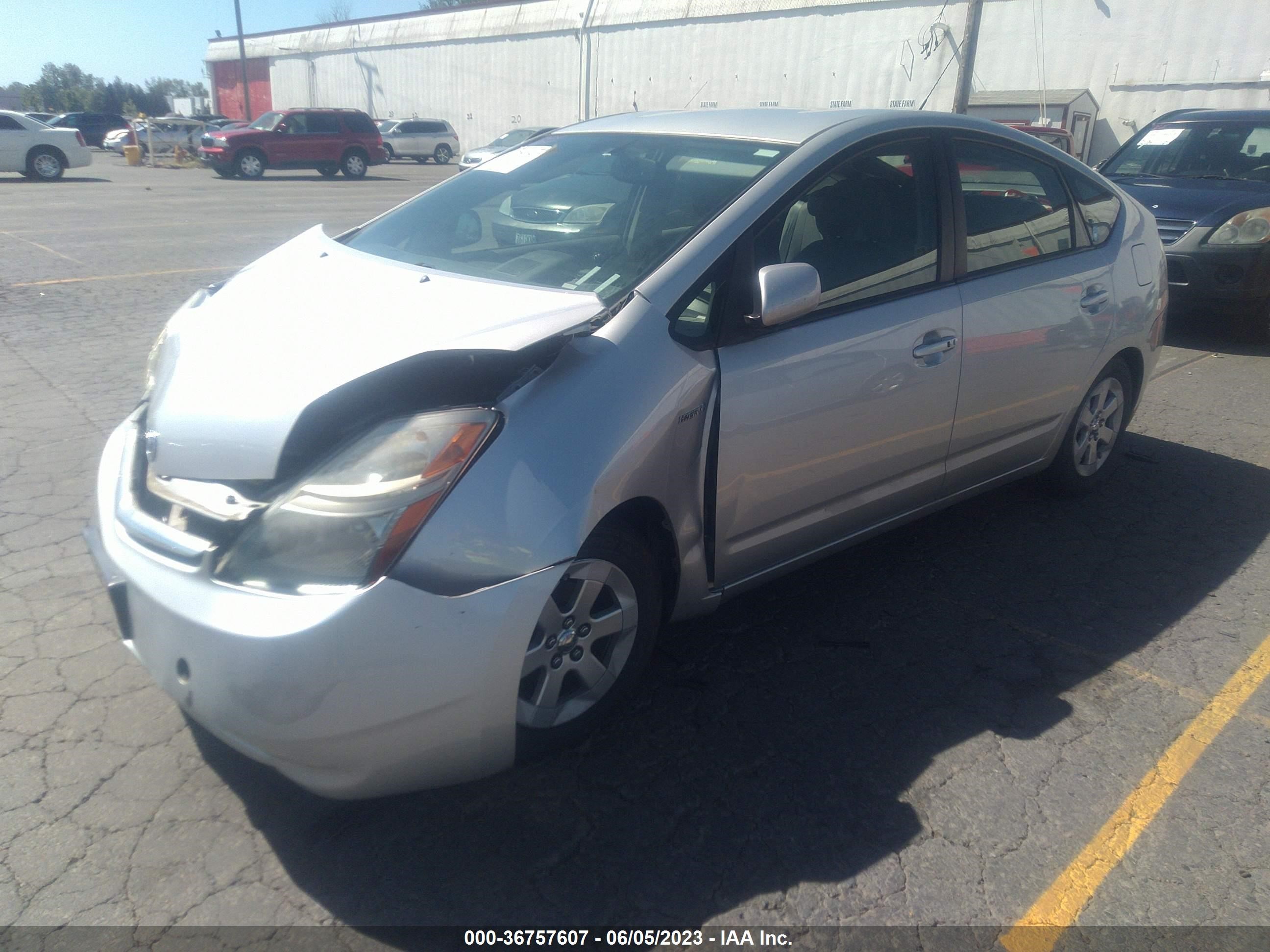 Photo 1 VIN: JTDKB20U987739663 - TOYOTA PRIUS 