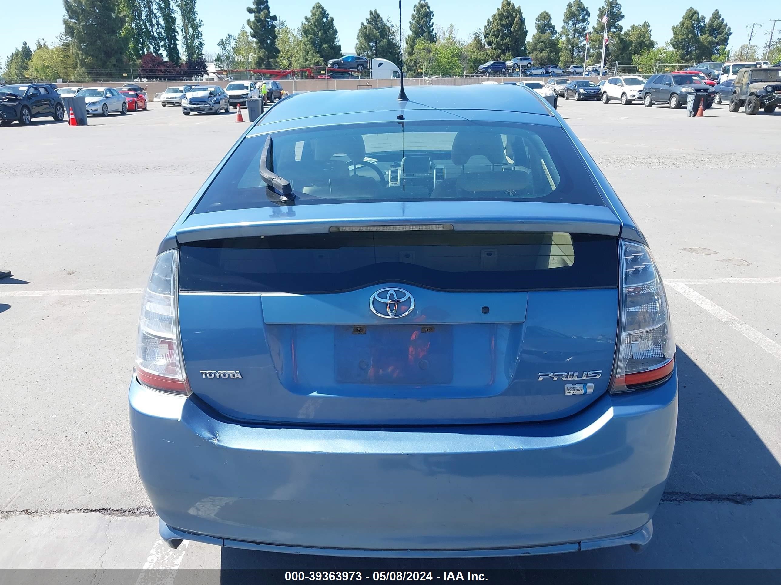 Photo 15 VIN: JTDKB20UX40058897 - TOYOTA PRIUS 