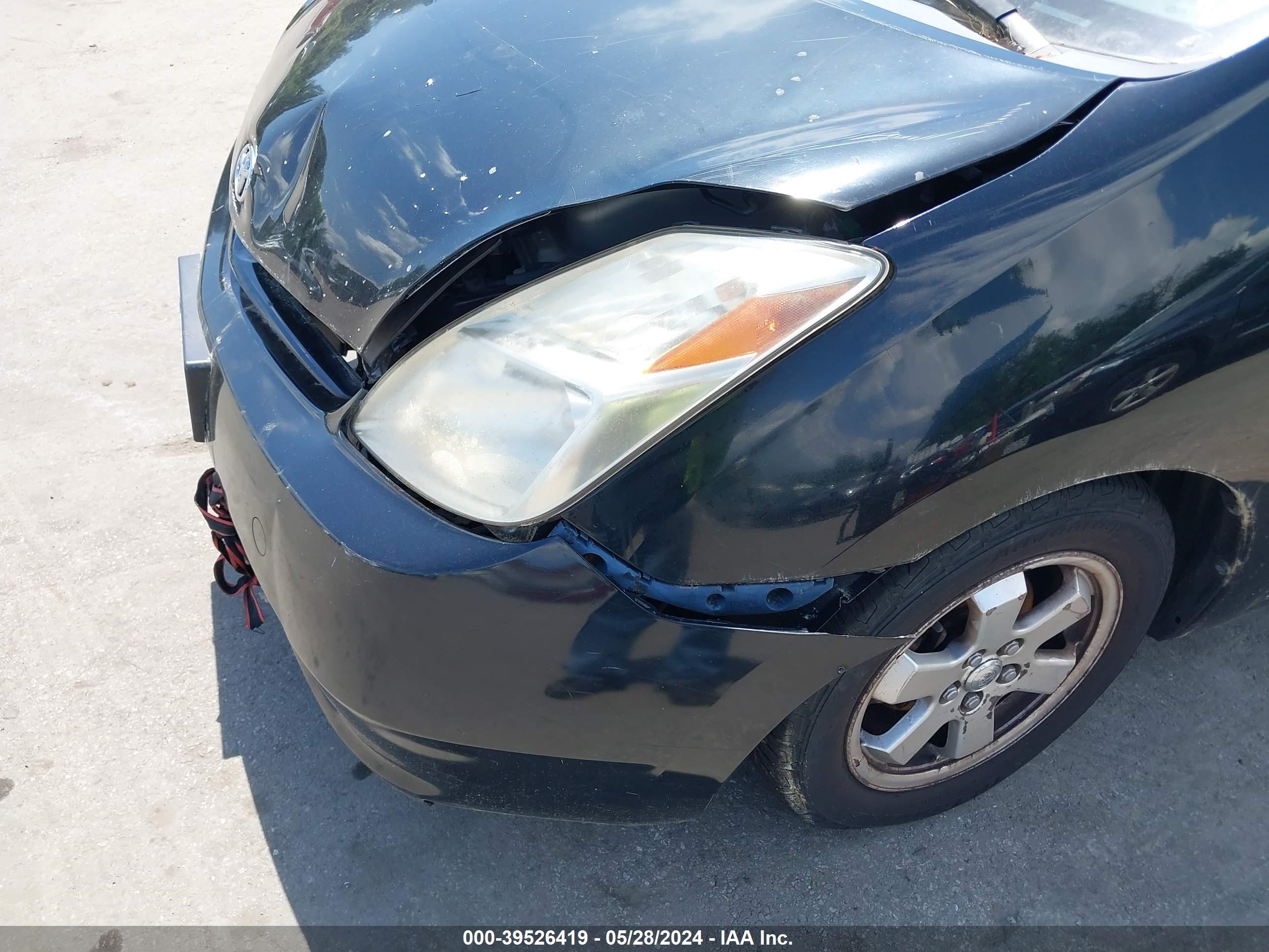 Photo 11 VIN: JTDKB20UX50128321 - TOYOTA PRIUS 