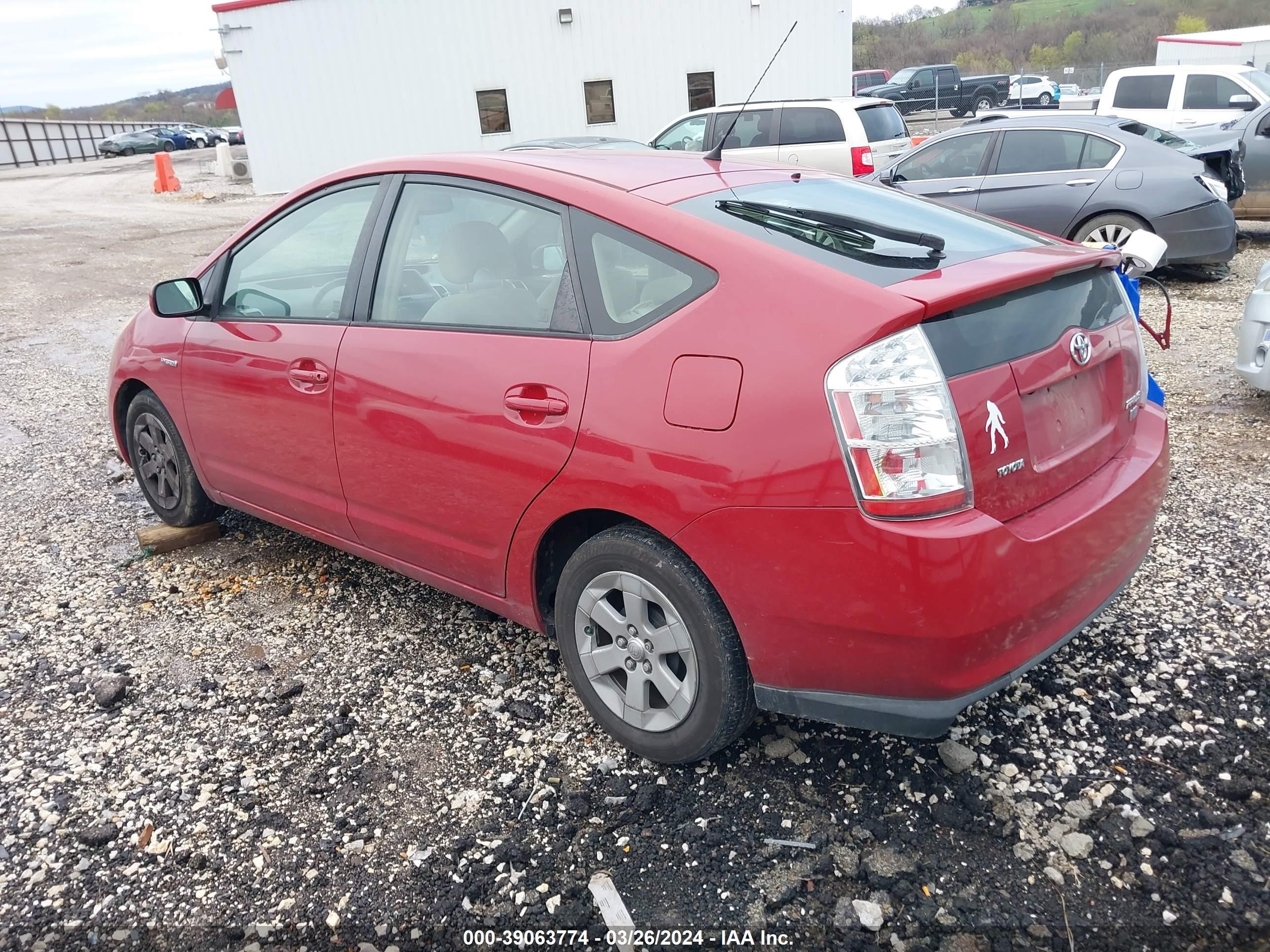 Photo 2 VIN: JTDKB20UX67064595 - TOYOTA PRIUS 