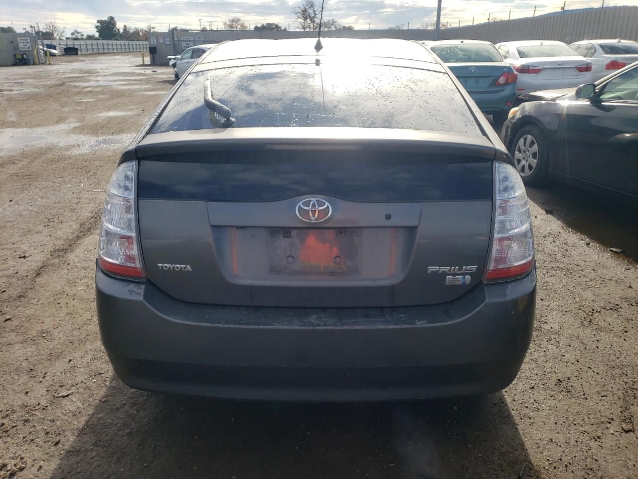 Photo 5 VIN: JTDKB20UX73220773 - TOYOTA PRIUS 