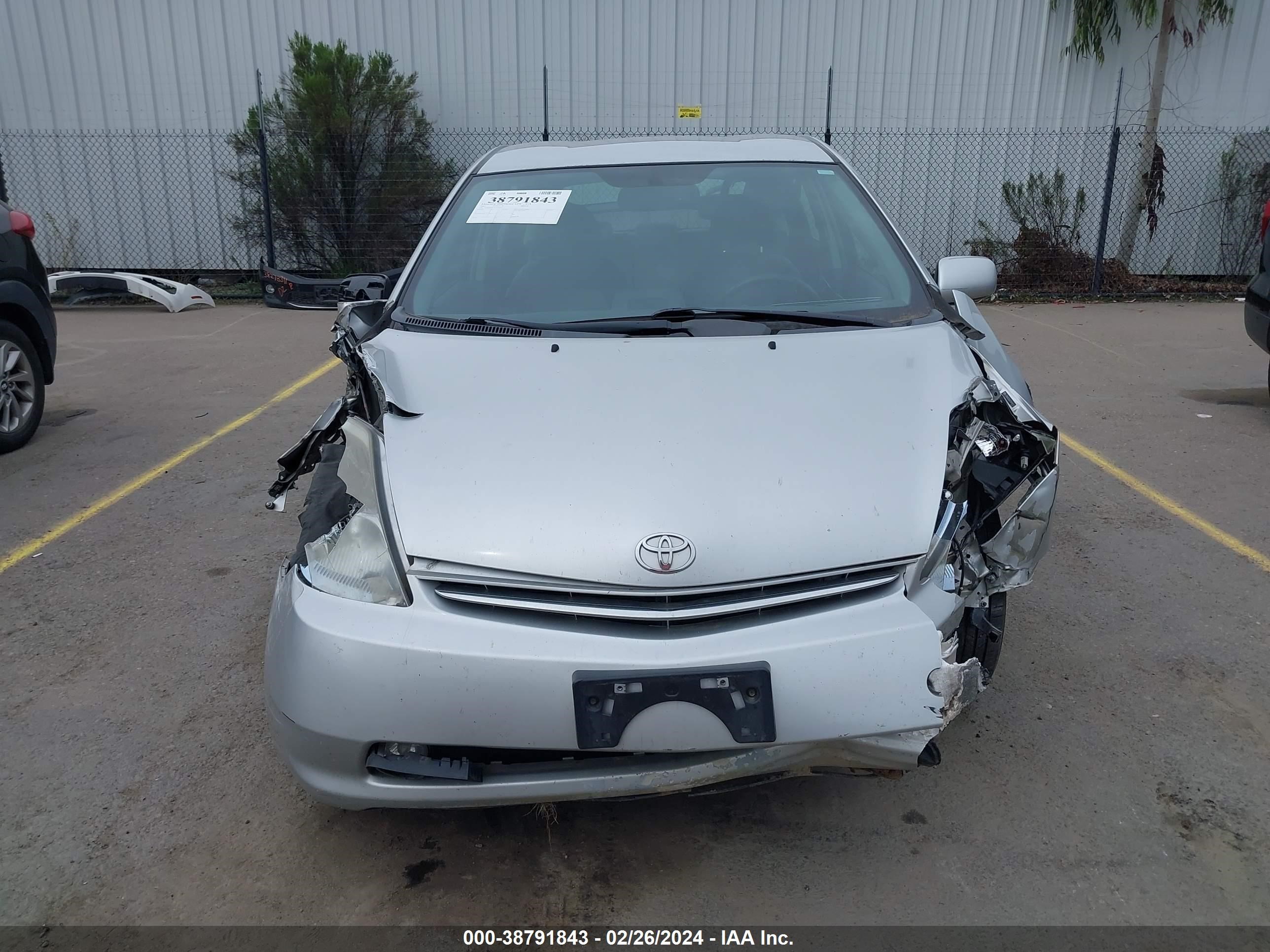 Photo 11 VIN: JTDKB20UX77549207 - TOYOTA PRIUS 