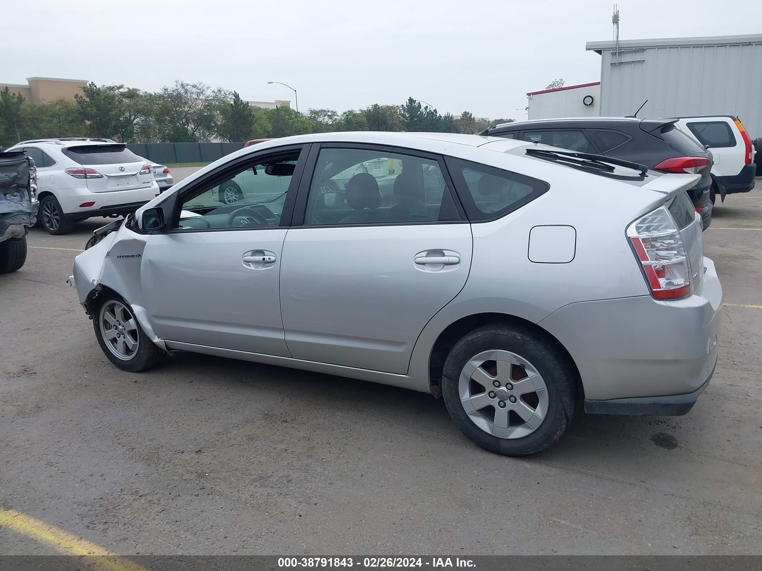 Photo 13 VIN: JTDKB20UX77549207 - TOYOTA PRIUS 