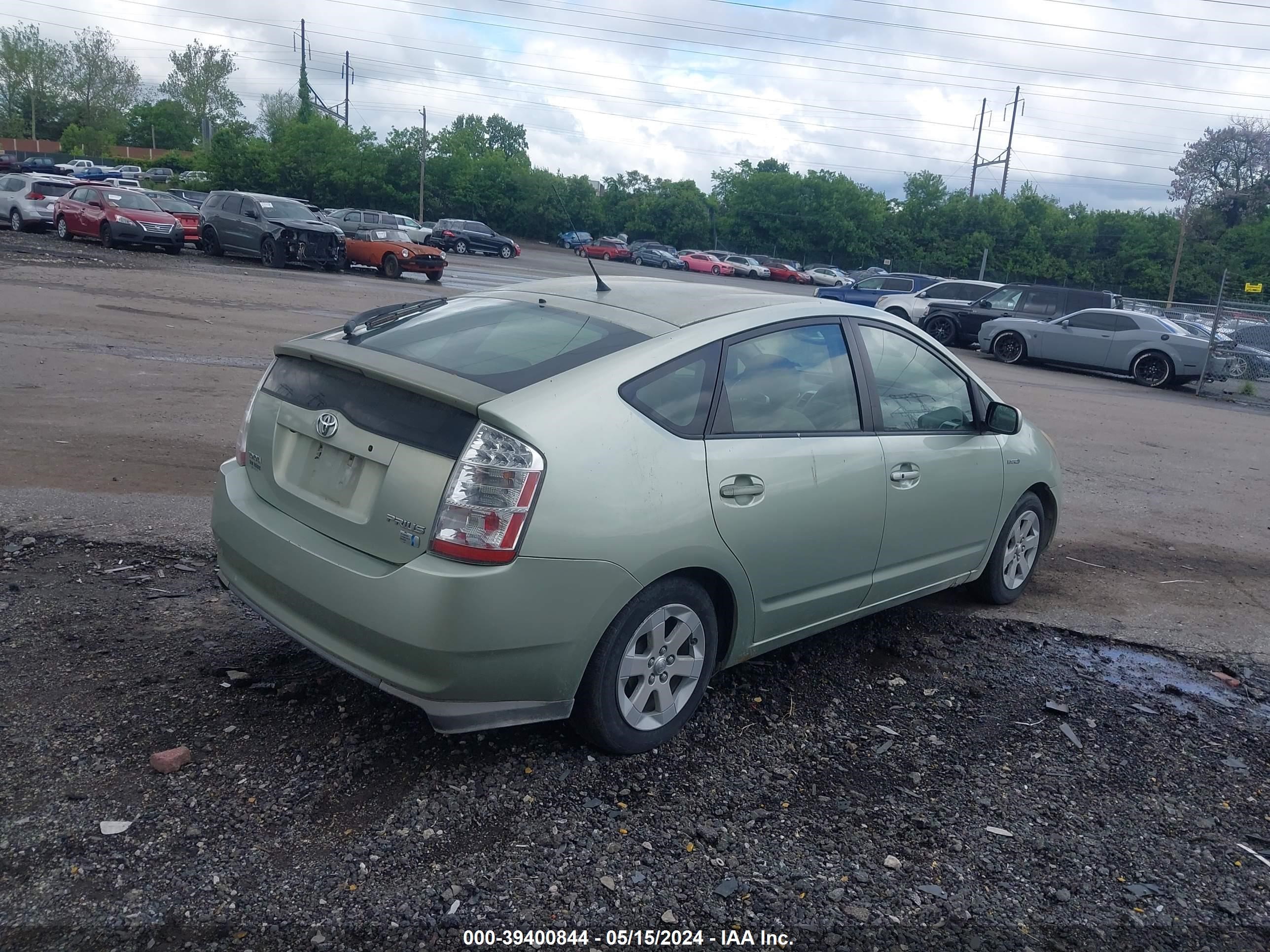 Photo 3 VIN: JTDKB20UX77692934 - TOYOTA PRIUS 