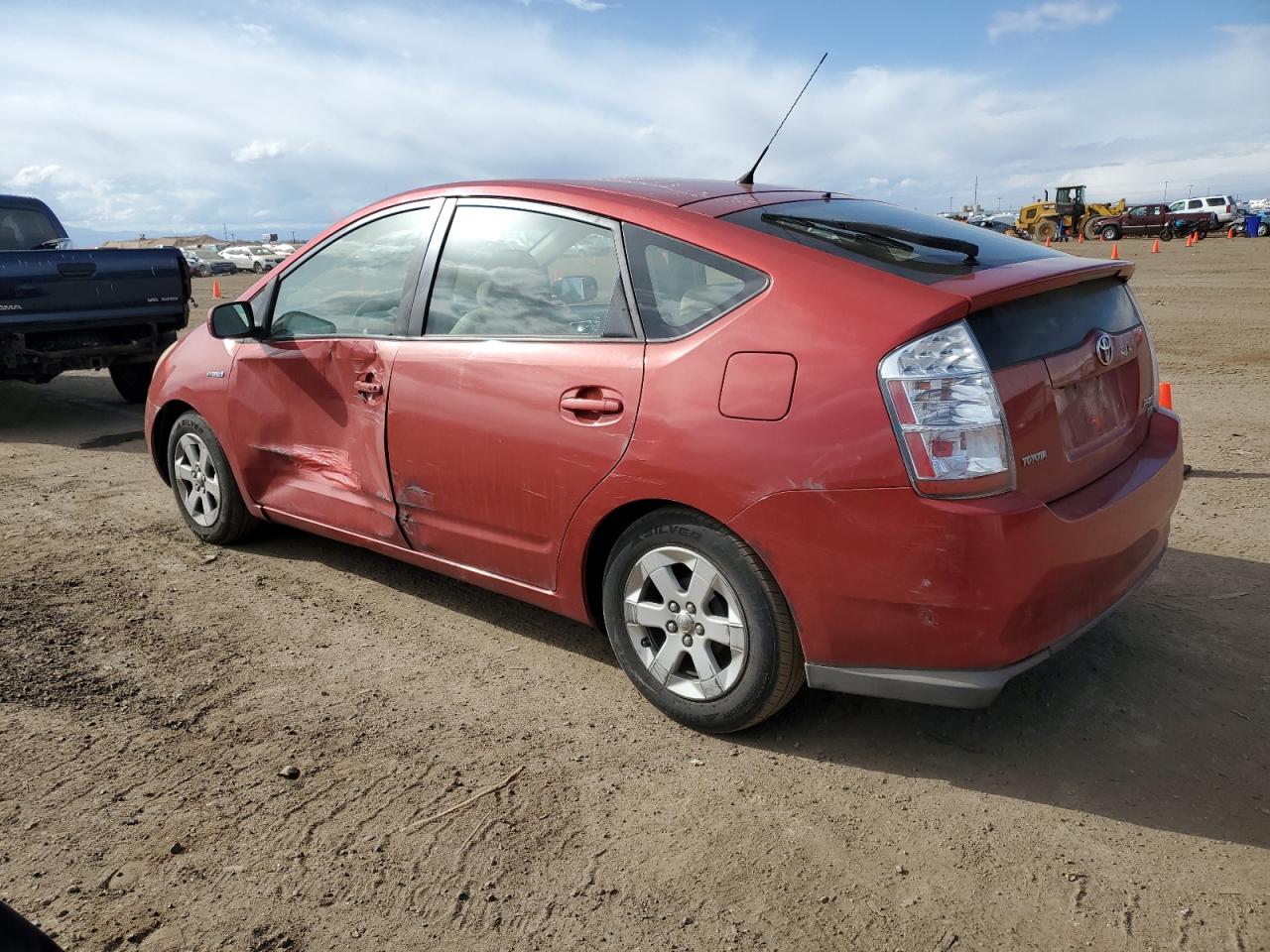 Photo 1 VIN: JTDKB20UX83332586 - TOYOTA PRIUS 