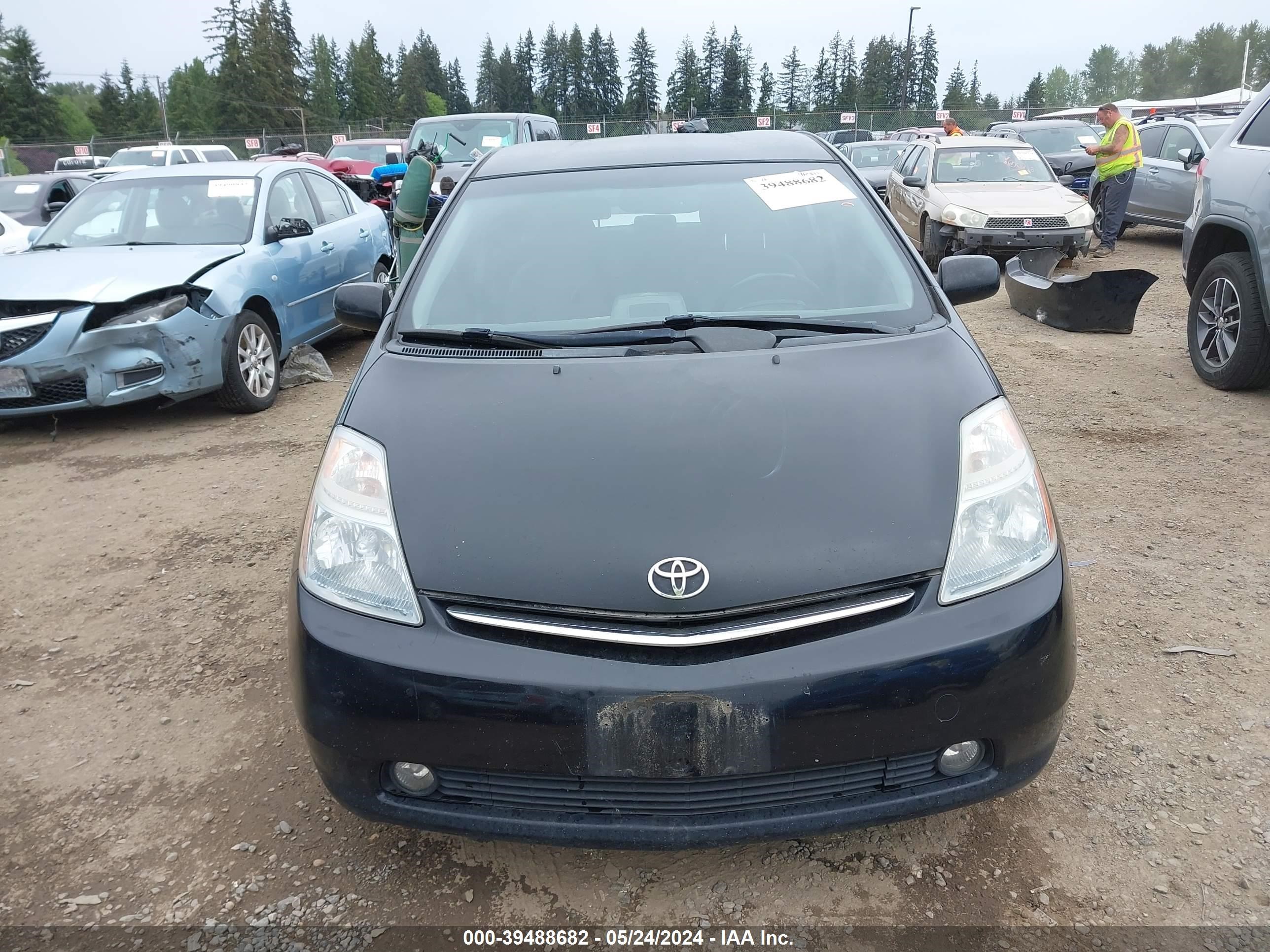 Photo 12 VIN: JTDKB20UX83420716 - TOYOTA PRIUS 