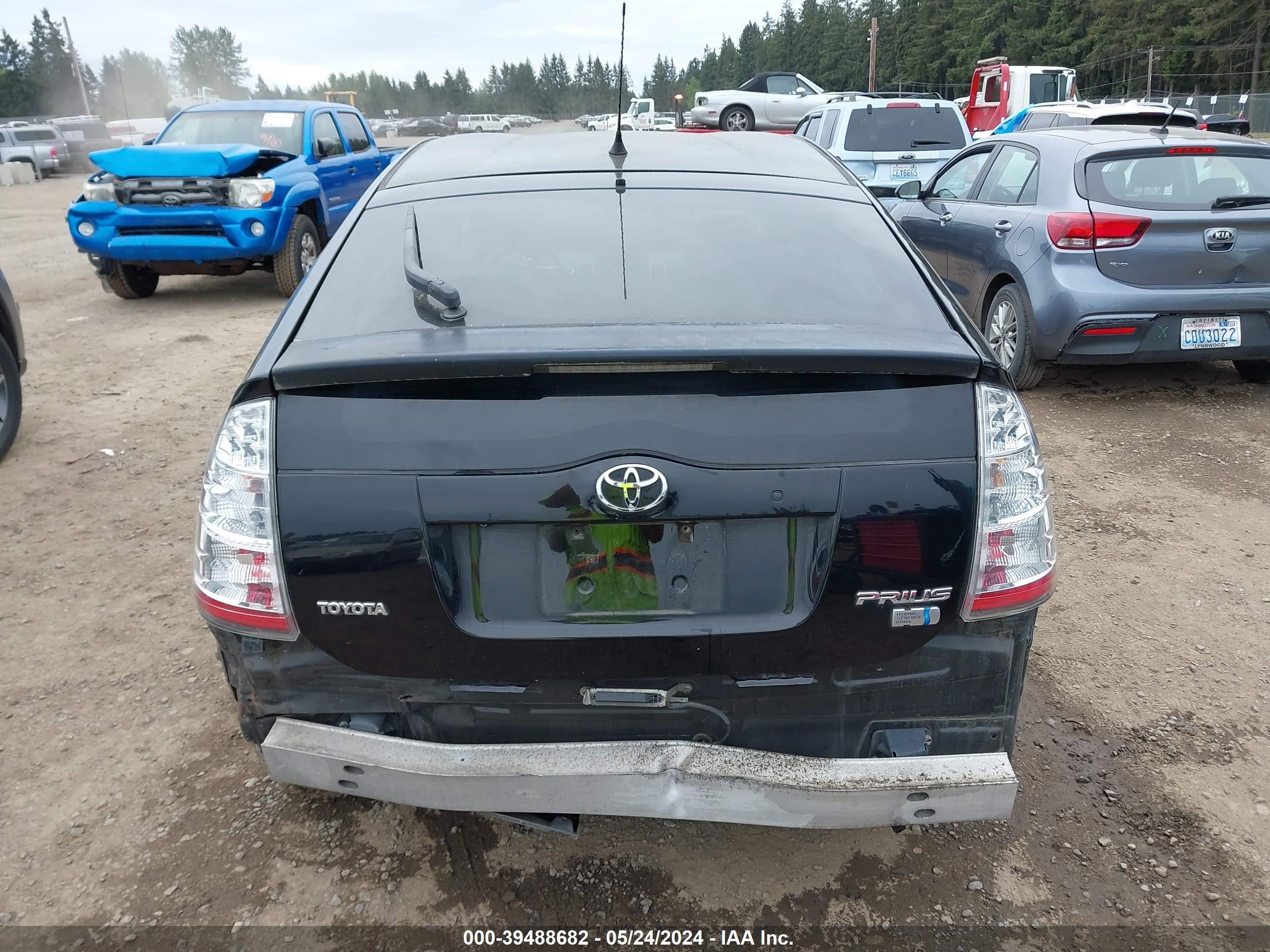 Photo 16 VIN: JTDKB20UX83420716 - TOYOTA PRIUS 