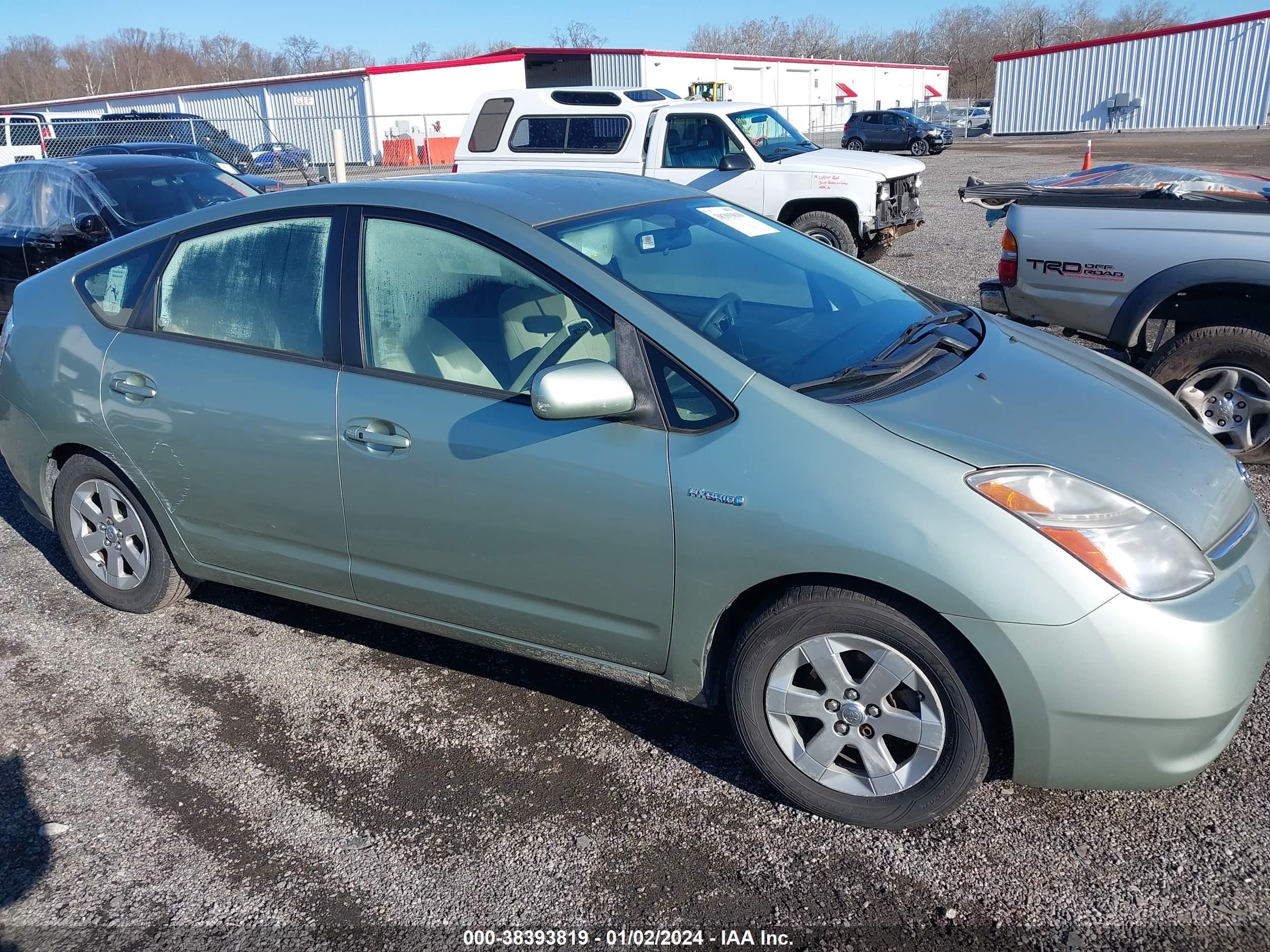 Photo 0 VIN: JTDKB20UX83449665 - TOYOTA PRIUS 