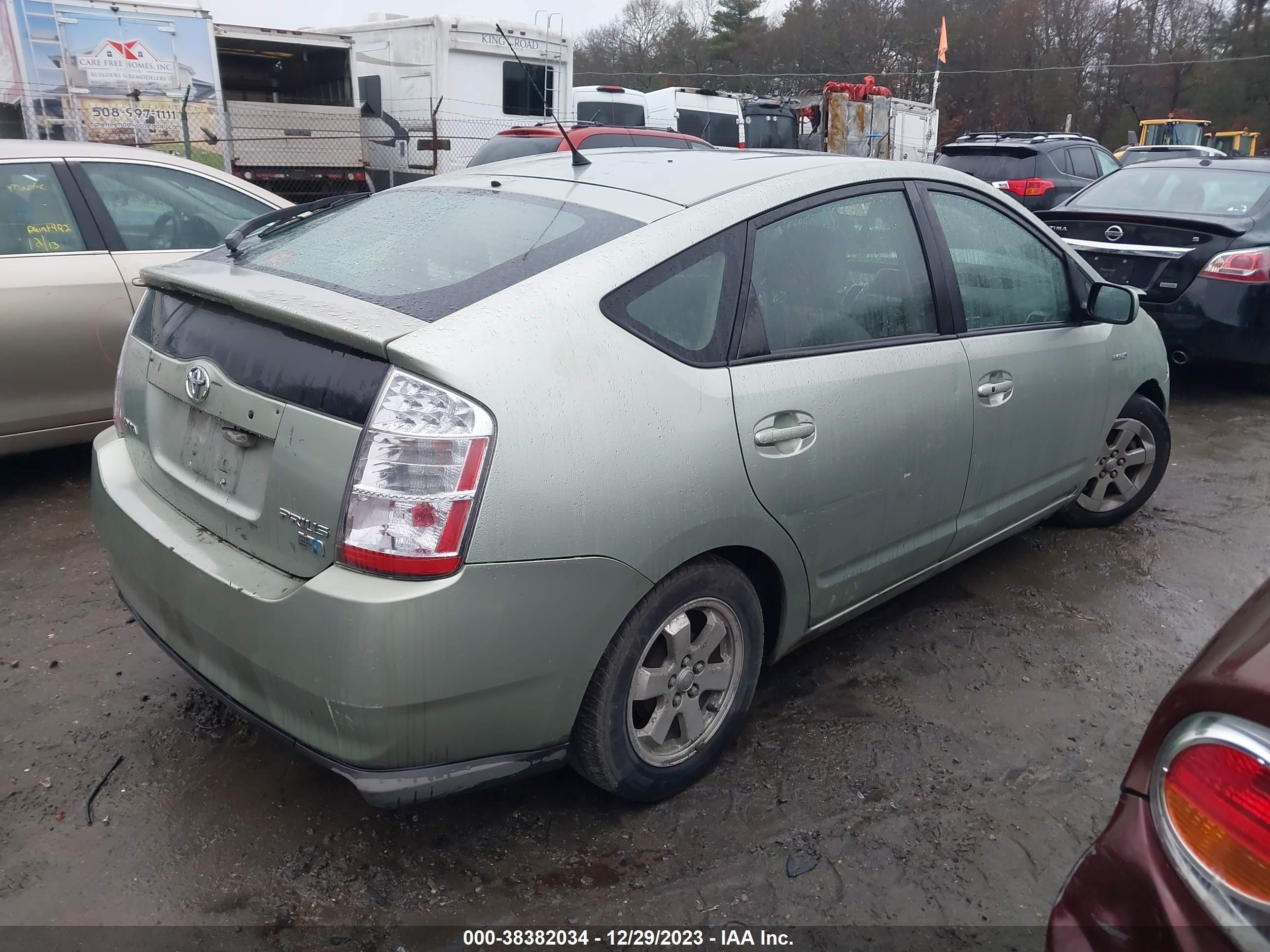 Photo 3 VIN: JTDKB20UX87700662 - TOYOTA PRIUS 