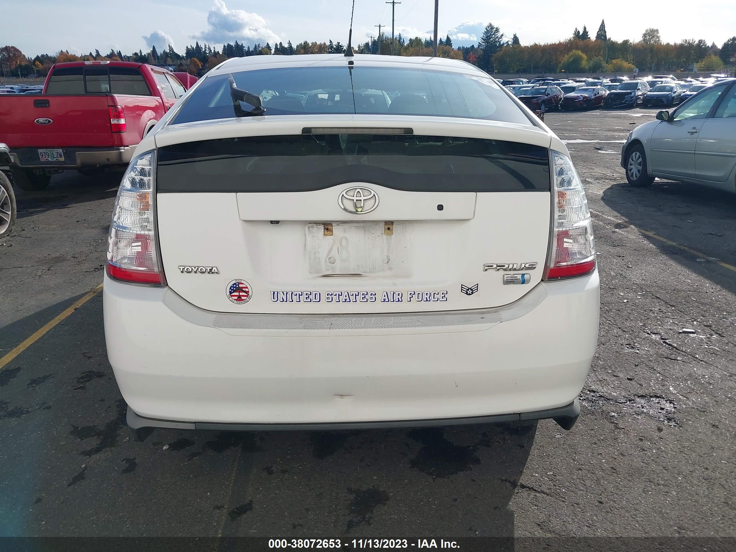 Photo 15 VIN: JTDKB20UX93488290 - TOYOTA PRIUS 