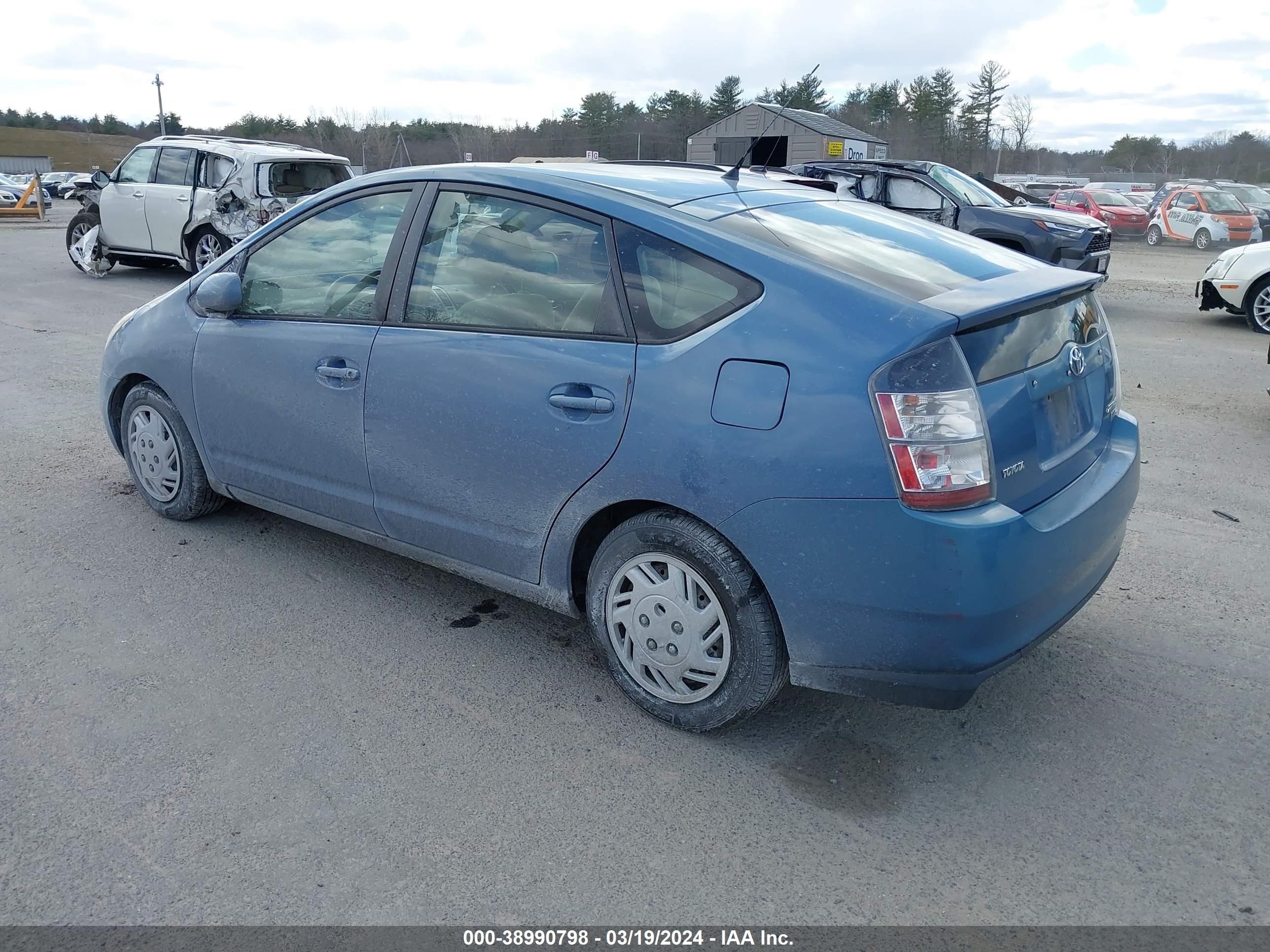 Photo 2 VIN: JTDKB22U440016156 - TOYOTA PRIUS 