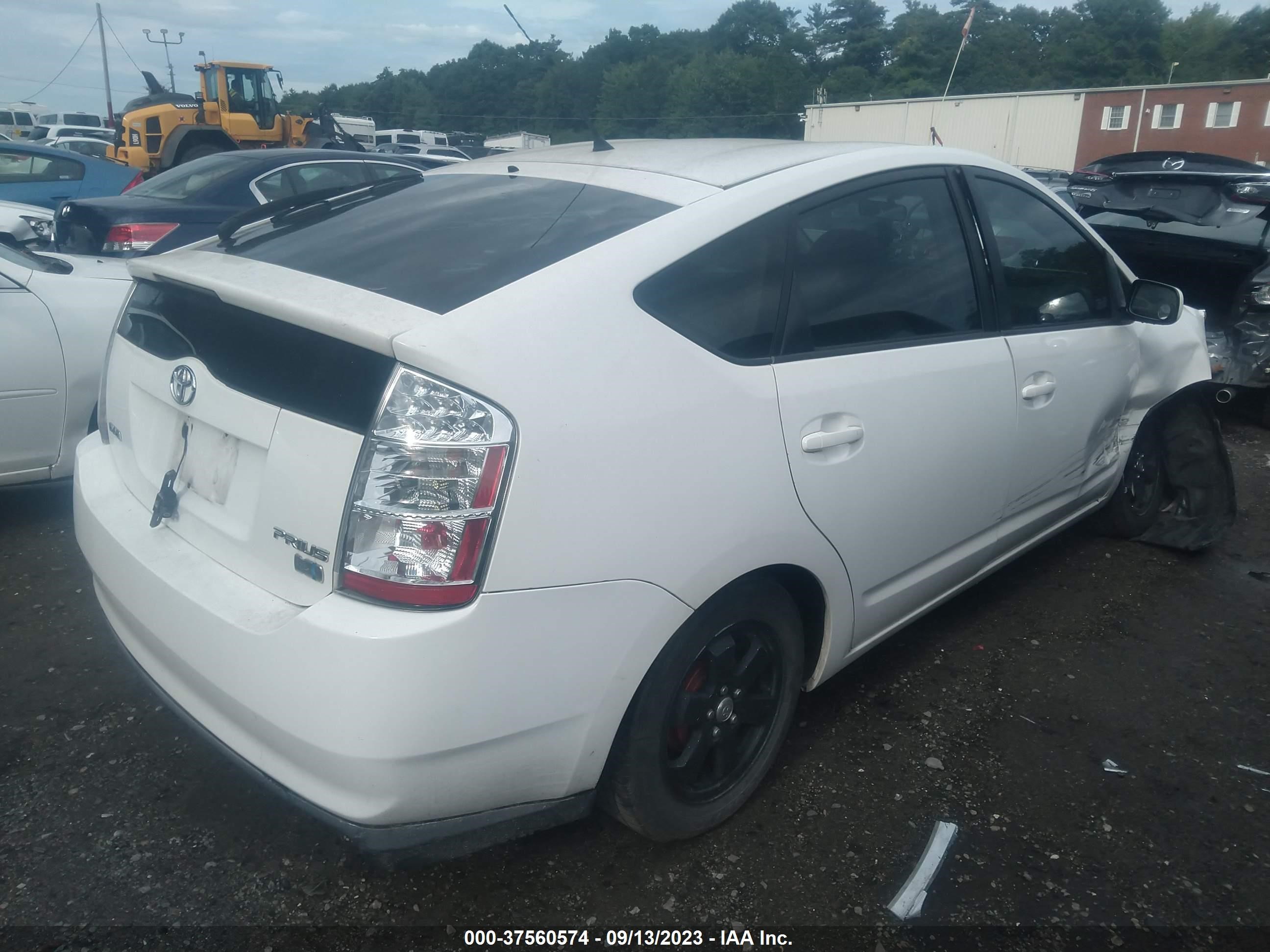 Photo 3 VIN: JTDKB22U467536853 - TOYOTA PRIUS 