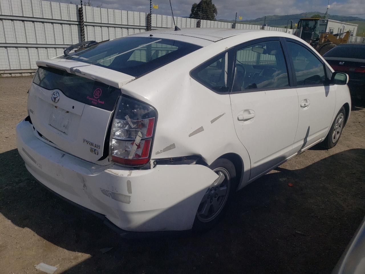 Photo 2 VIN: JTDKB22UX40038825 - TOYOTA PRIUS 