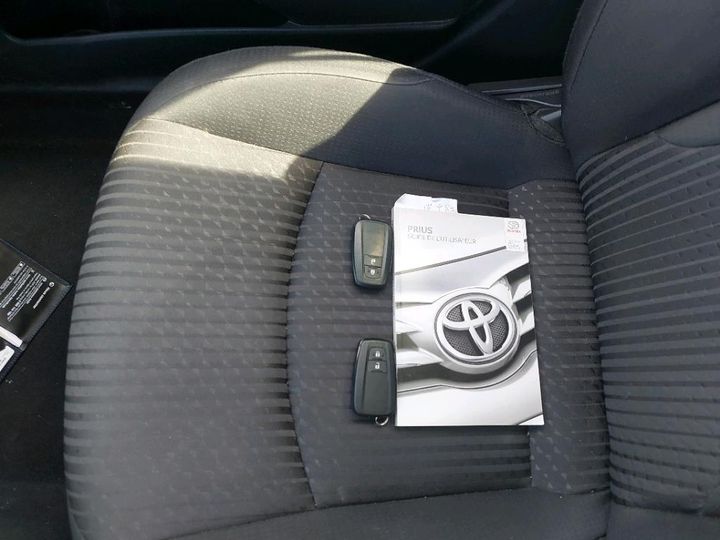 Photo 9 VIN: JTDKB3FU103560025 - TOYOTA PRIUS 