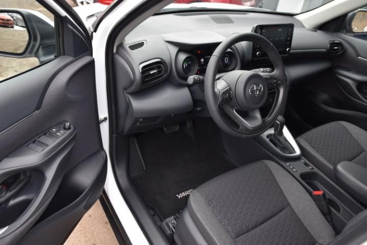 Photo 12 VIN: JTDKBABBX0A142647 - TOYOTA YARIS 