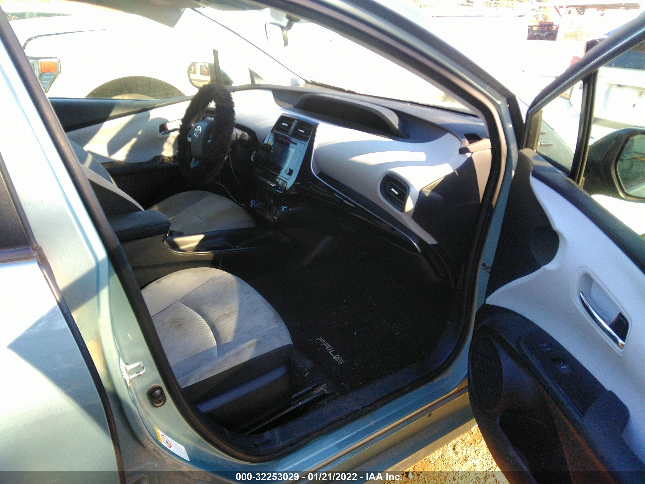 Photo 4 VIN: JTDKBRFU0G3527711 - TOYOTA PRIUS 