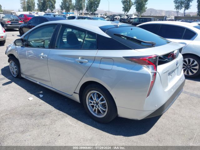 Photo 2 VIN: JTDKBRFU0H3043569 - TOYOTA PRIUS 