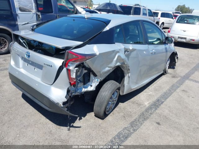 Photo 3 VIN: JTDKBRFU0H3043569 - TOYOTA PRIUS 