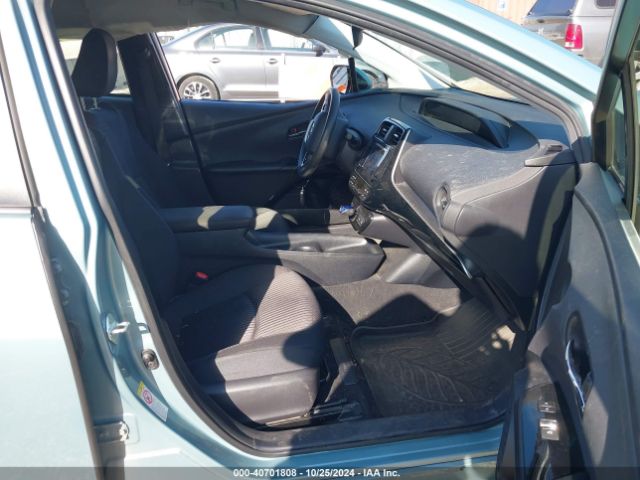 Photo 4 VIN: JTDKBRFU0J3582652 - TOYOTA PRIUS 