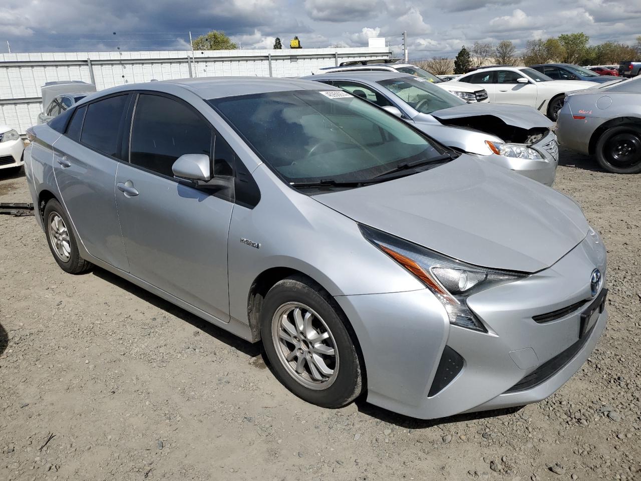 Photo 3 VIN: JTDKBRFU1G3010823 - TOYOTA PRIUS 