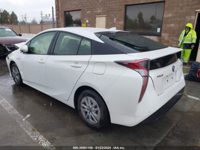 Photo 2 VIN: JTDKBRFU1J3058958 - TOYOTA PRIUS 