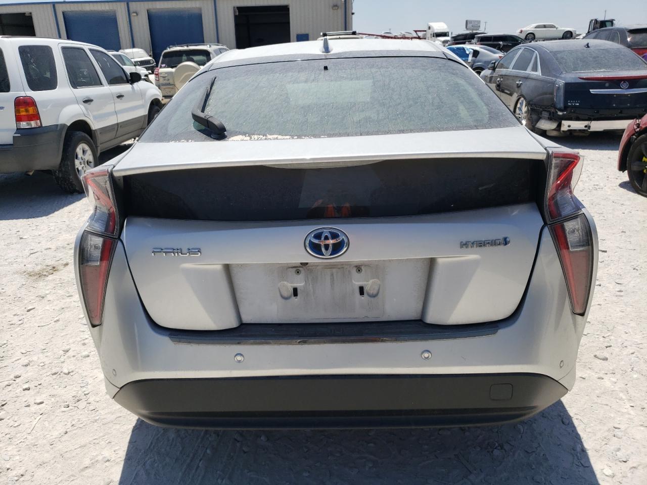 Photo 5 VIN: JTDKBRFU1J3083696 - TOYOTA PRIUS 