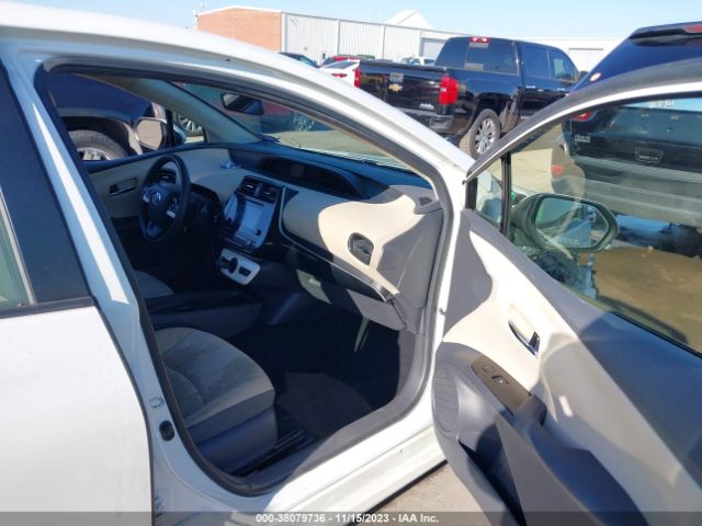 Photo 4 VIN: JTDKBRFU2G3007333 - TOYOTA PRIUS 