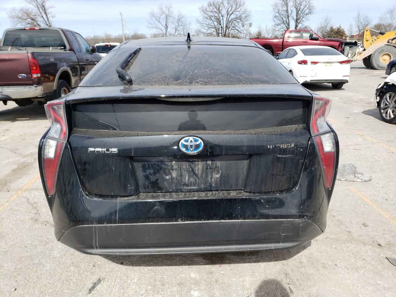 Photo 5 VIN: JTDKBRFU2G3016422 - TOYOTA PRIUS 