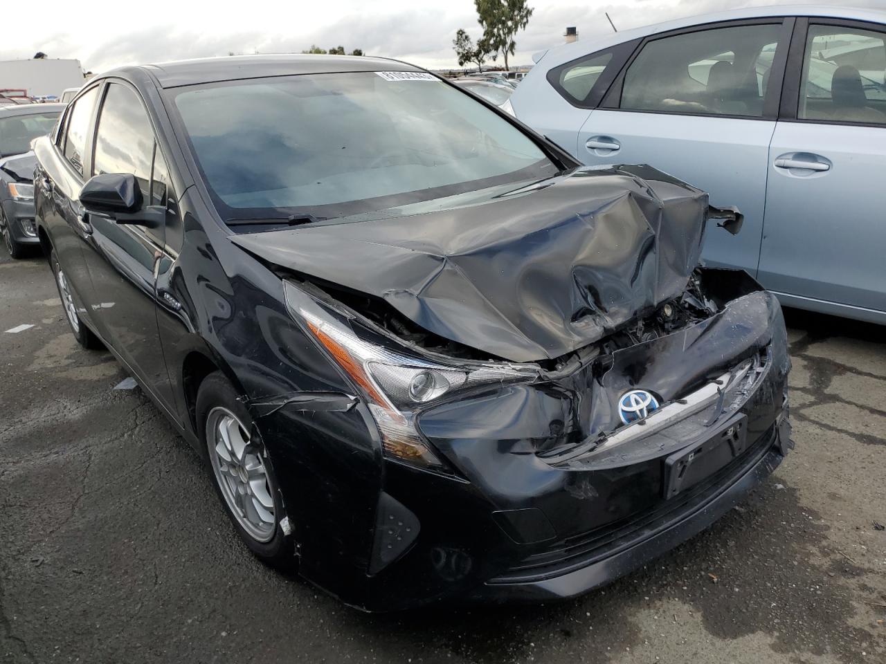 Photo 3 VIN: JTDKBRFU2G3023984 - TOYOTA PRIUS 