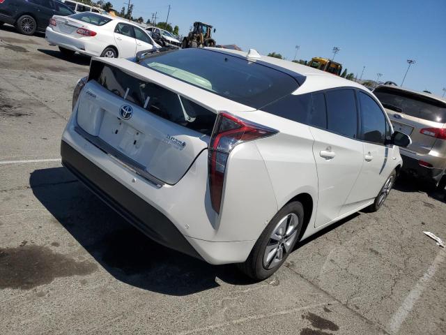 Photo 2 VIN: JTDKBRFU2J3582894 - TOYOTA PRIUS 