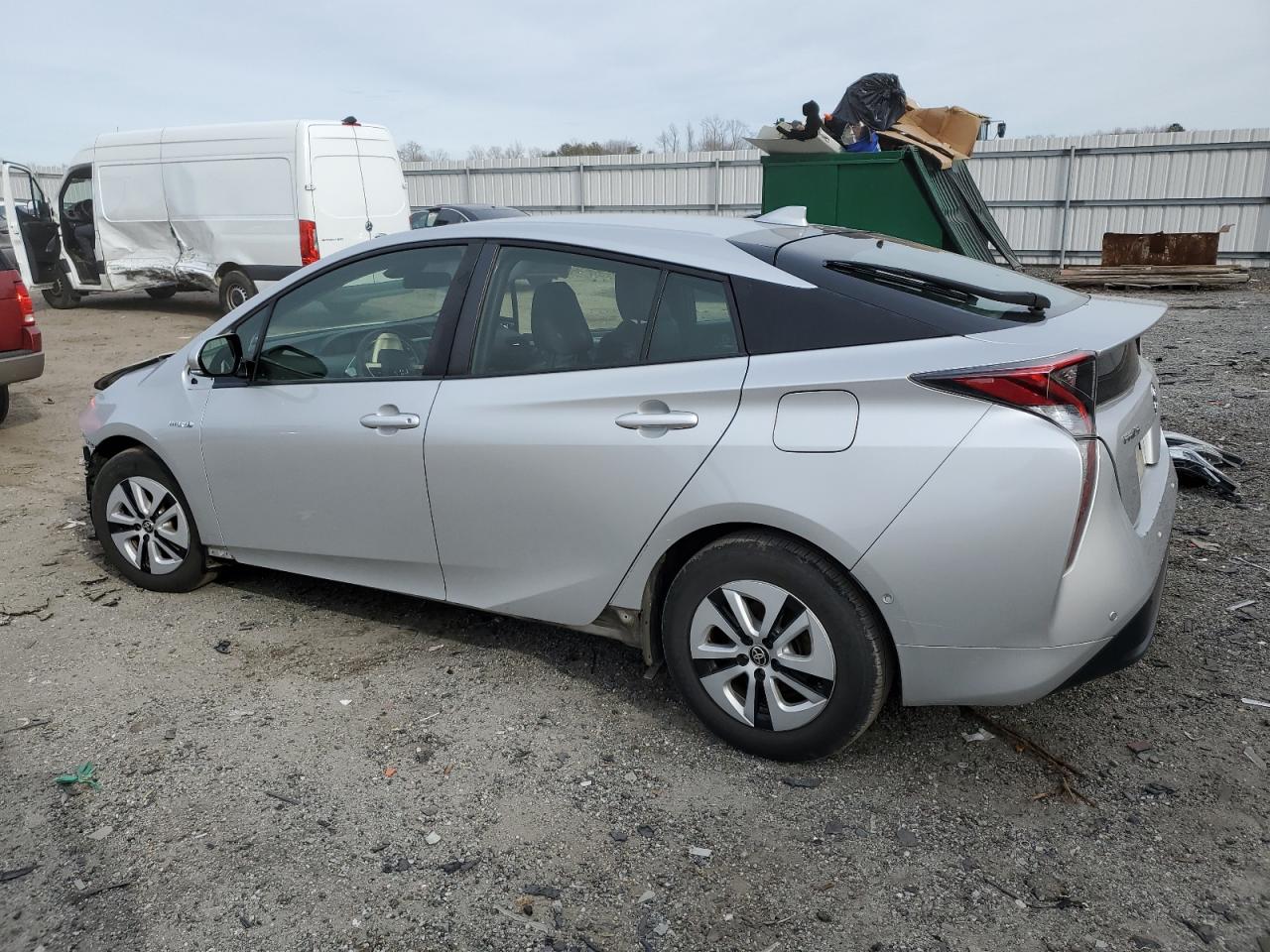 Photo 1 VIN: JTDKBRFU2J3595760 - TOYOTA PRIUS 