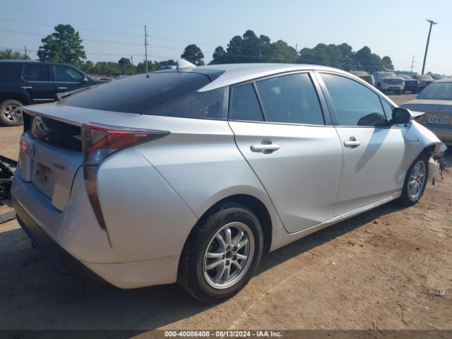 Photo 3 VIN: JTDKBRFU3G3015926 - TOYOTA PRIUS 