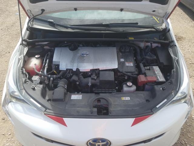 Photo 6 VIN: JTDKBRFU3J3058038 - TOYOTA PRIUS 