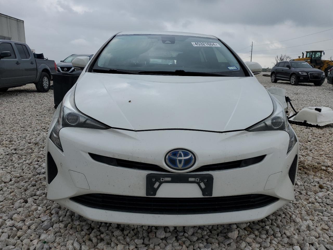 Photo 4 VIN: JTDKBRFU3J3063370 - TOYOTA PRIUS 