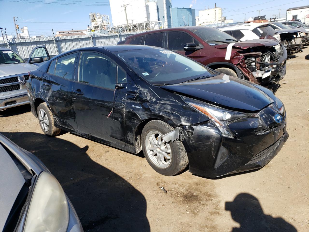 Photo 3 VIN: JTDKBRFU3J3065166 - TOYOTA PRIUS 