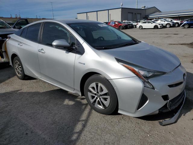 Photo 3 VIN: JTDKBRFU3J3065586 - TOYOTA PRIUS 