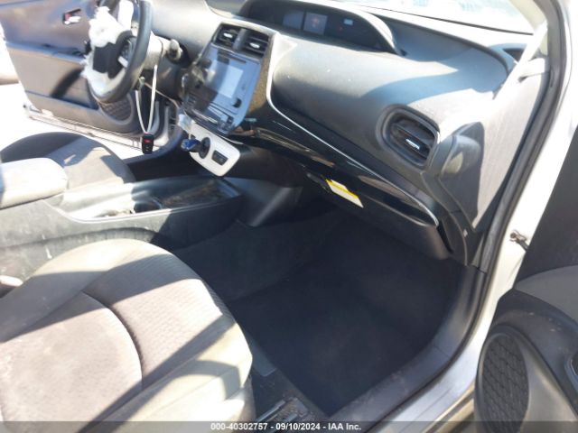 Photo 4 VIN: JTDKBRFU3J3591250 - TOYOTA PRIUS 