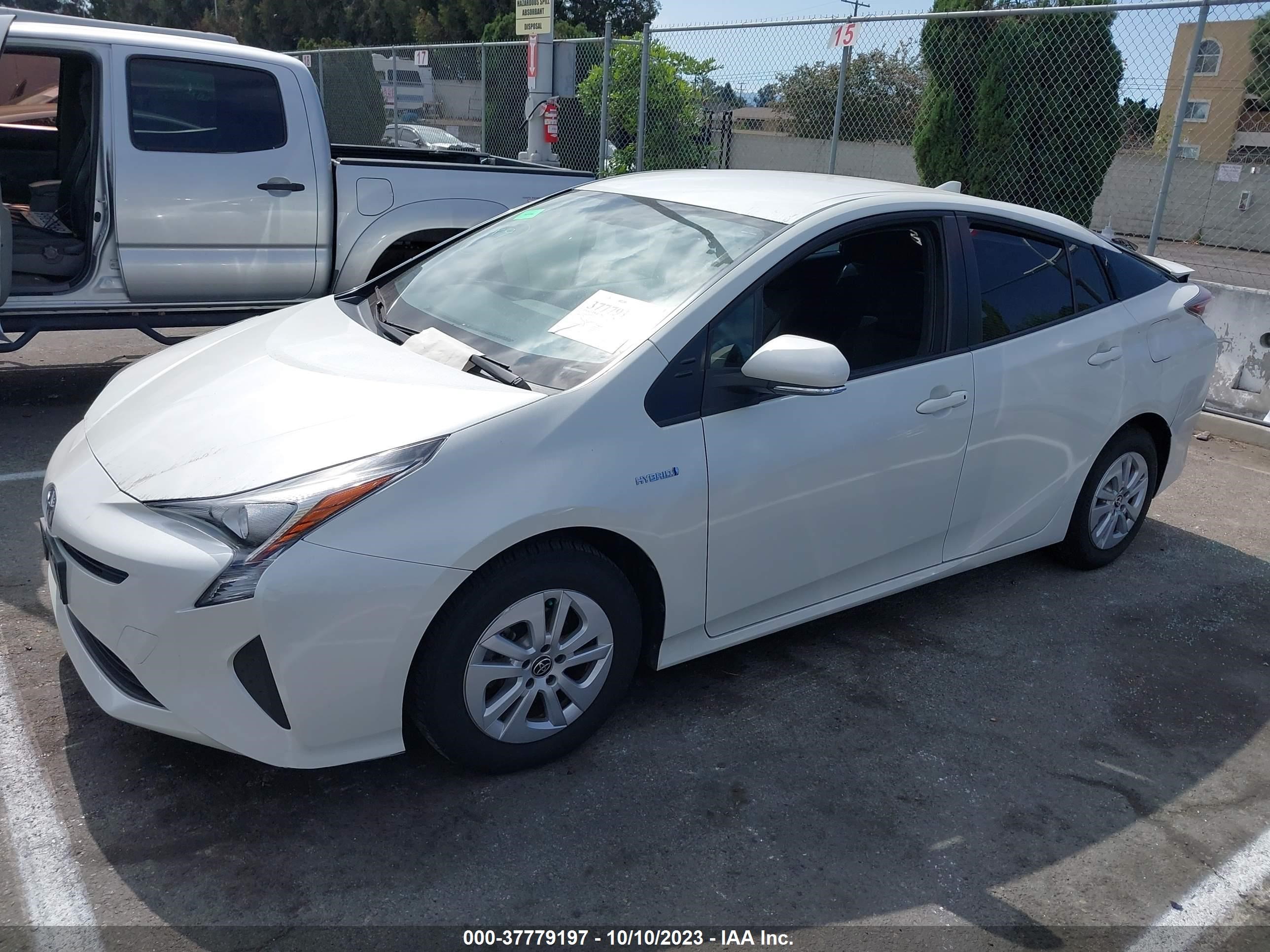 Photo 1 VIN: JTDKBRFU4G3502987 - TOYOTA PRIUS 