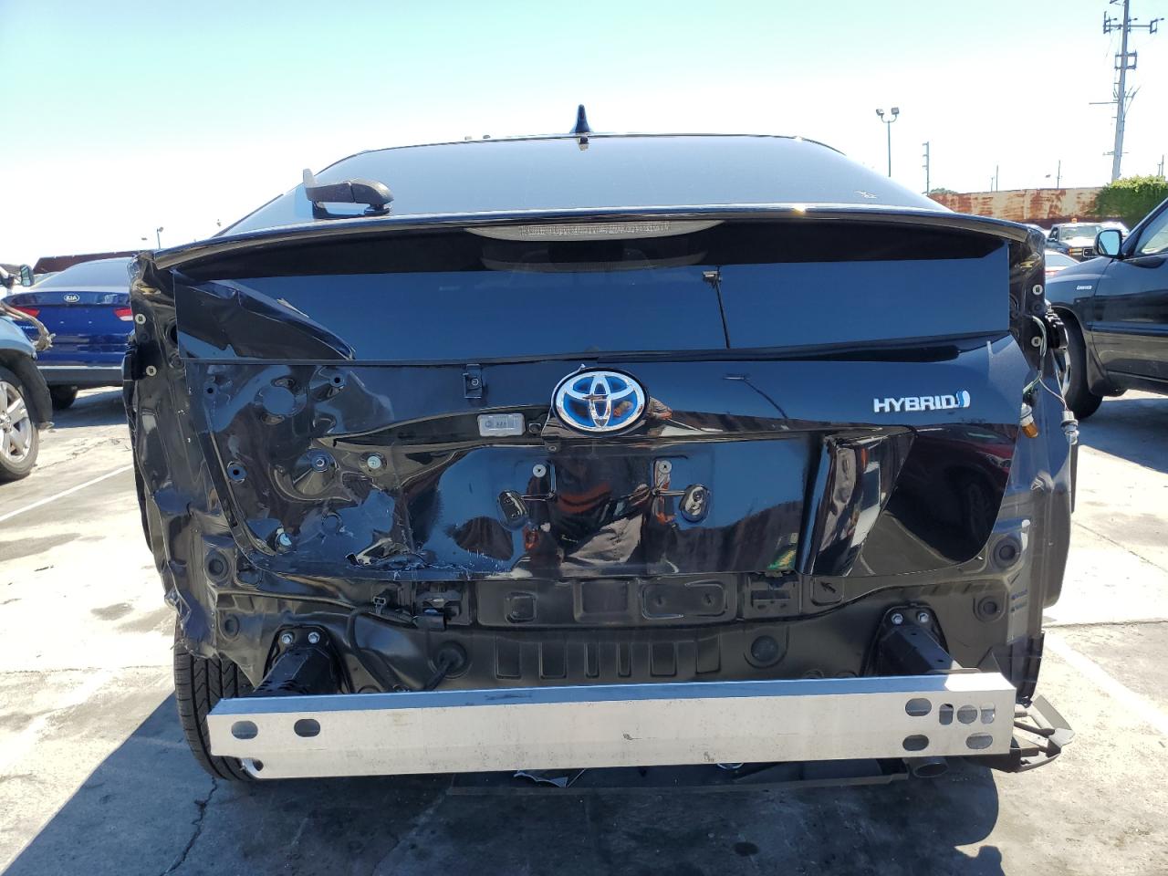 Photo 5 VIN: JTDKBRFU4G3516971 - TOYOTA PRIUS 